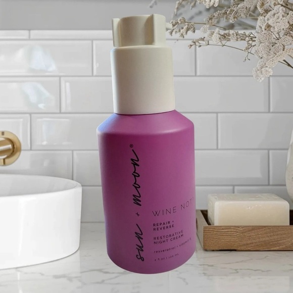 NEW Sun + Moon Wine Not Reverse Restoration Overnight Cream Brand New - Picture 1 of 5